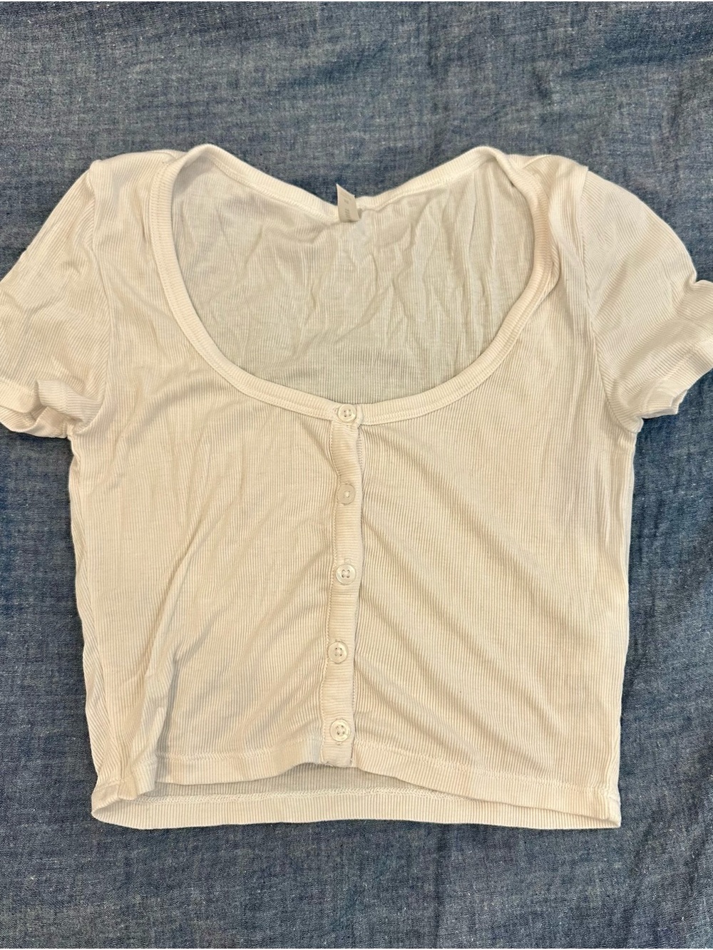 Aritzia White Scoop Neck Ribbed Crop Top